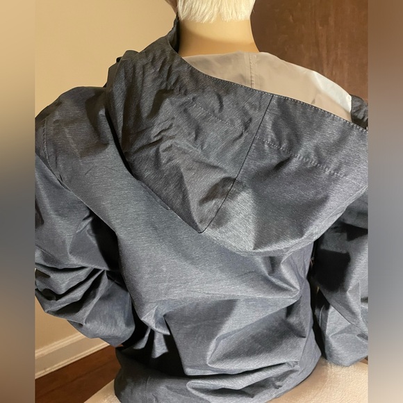 🚚MOVING SALE 📦 NorthFace Dryvent Jacket - Picture 2 of 6